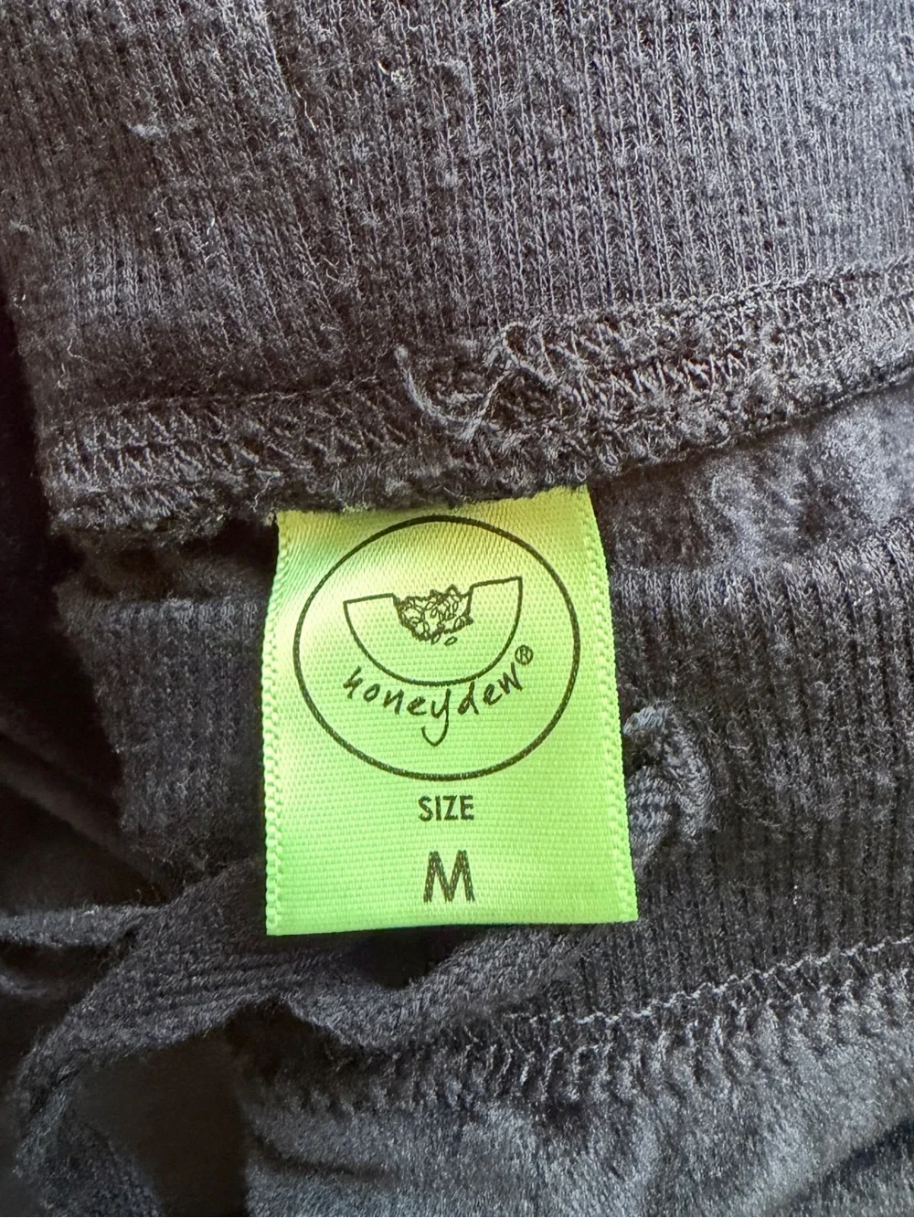 Honeydew Velour Lounge Set Medium – Matching Sweatshirt & Joggers